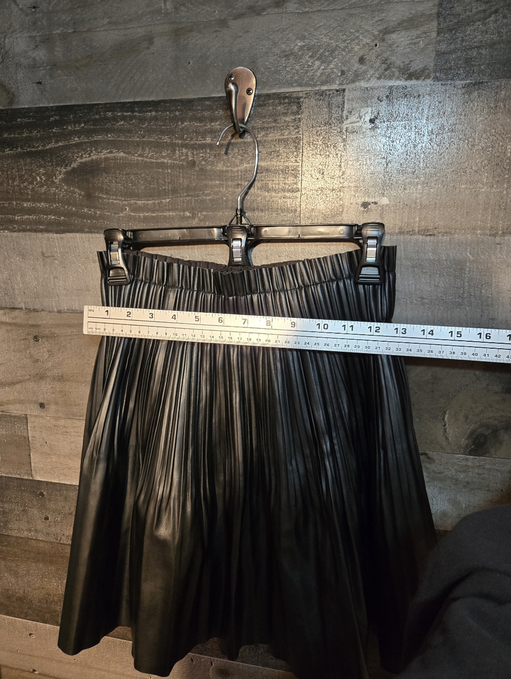 bagatelle collection Black Pleated Faux Leather skirt - Picture 3 of 7